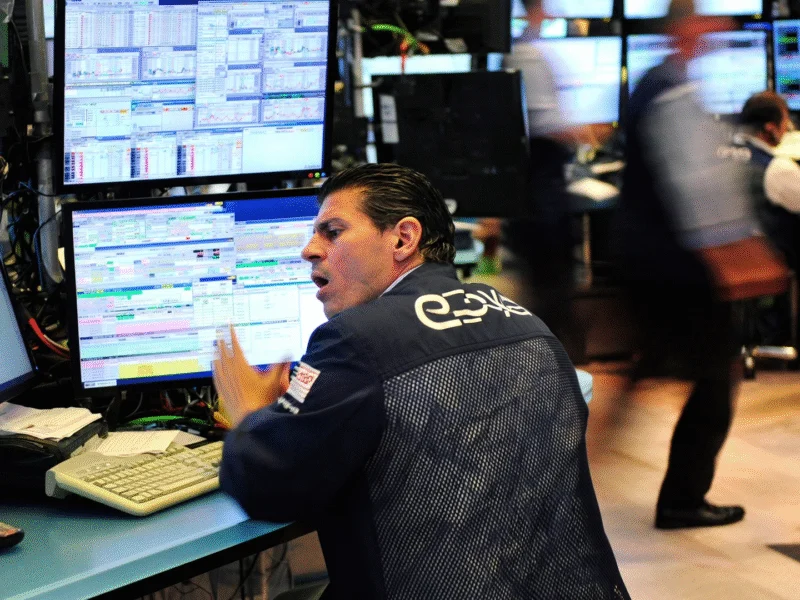 The selling returns to Wall Street as traders raise cash first, ask questions later