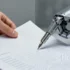Navigating Resume Creation in 2025: Human Expertise vs. AI-Driven Solutions - Professional coverage