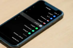 Samsung's Windows Browser Gamble: Why Galaxy AI Matters -